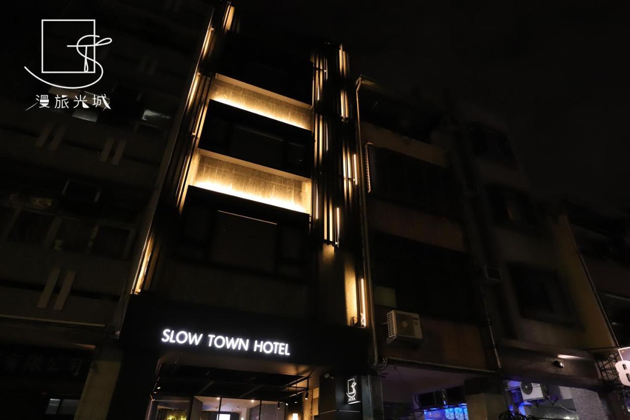 Slow Town Hotel-Glowing Tajcshung Kültér fotó