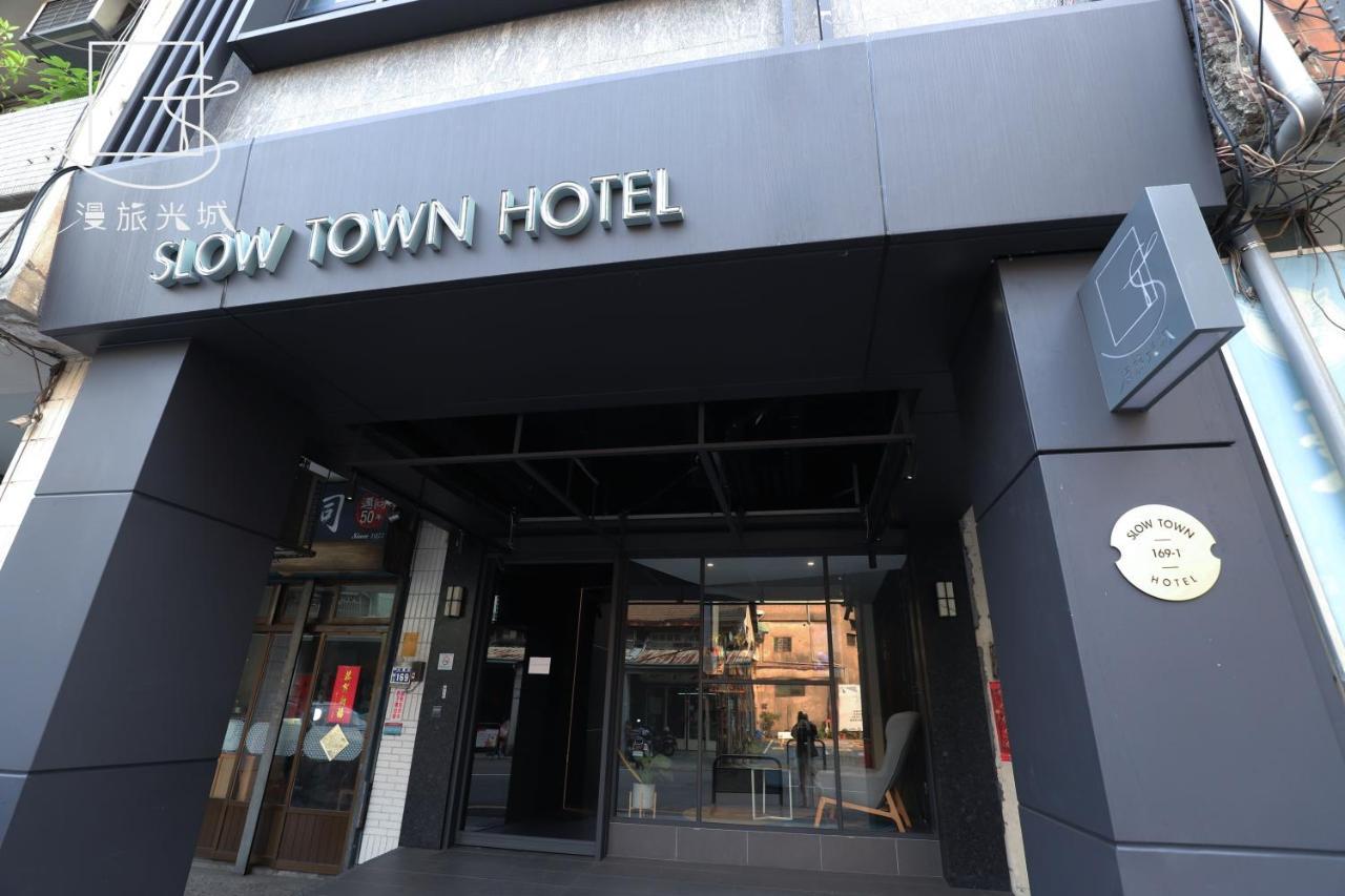 Slow Town Hotel-Glowing Tajcshung Kültér fotó